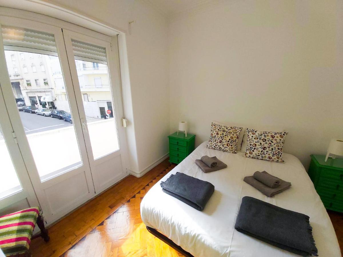 Apartment Welcome To *